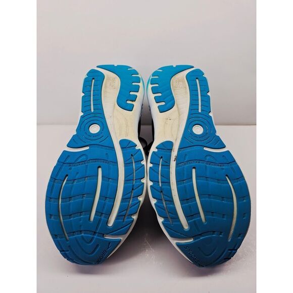 Brooks Men 12 Comfy footwear main image 10
